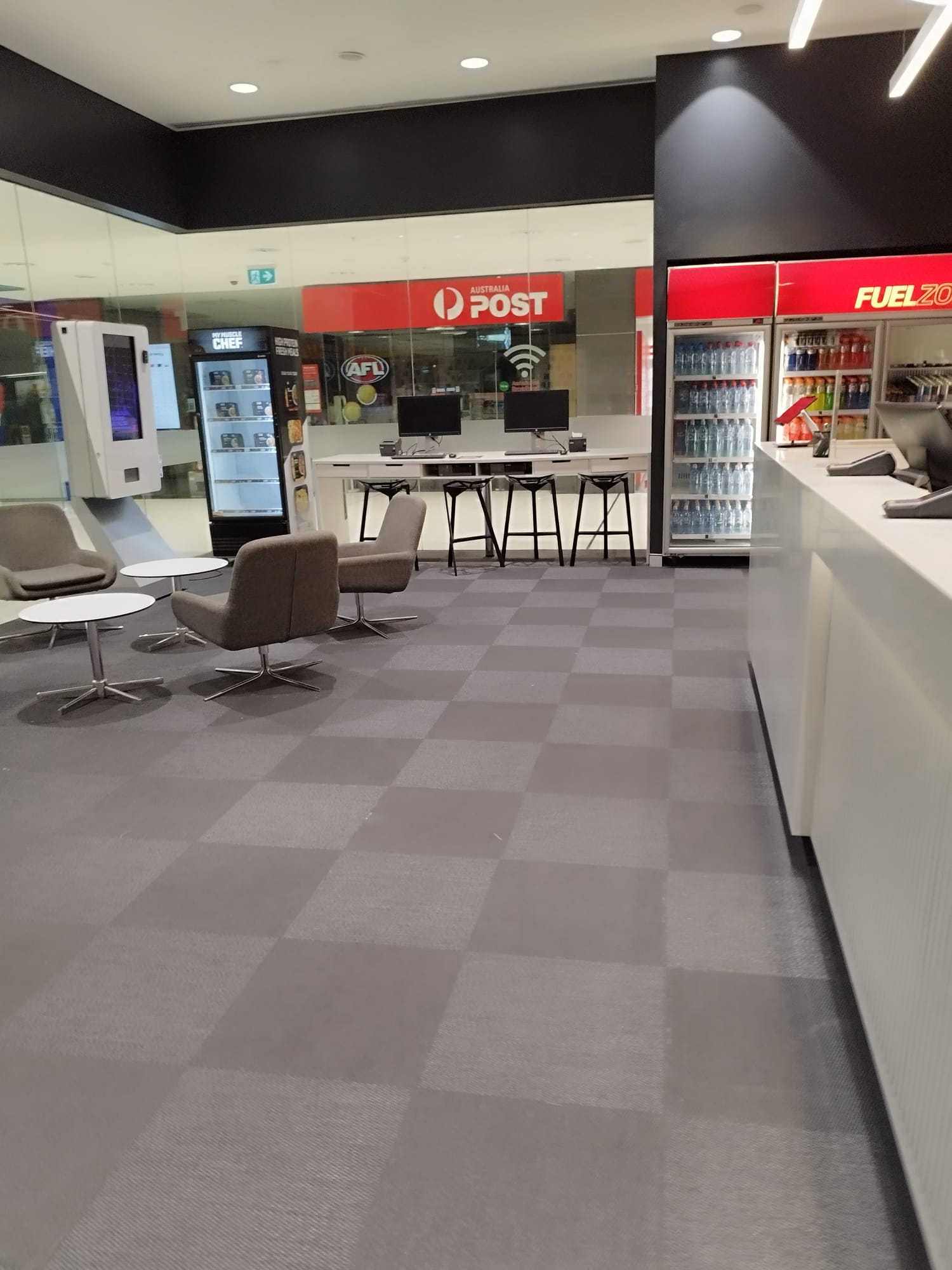 Retail and Showroom Cleaning